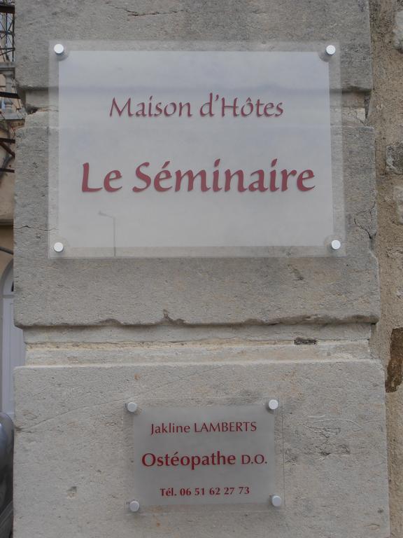 Le Seminaire Bed & Breakfast Roussas Luaran gambar