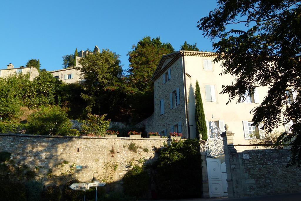Le Seminaire Bed & Breakfast Roussas Luaran gambar
