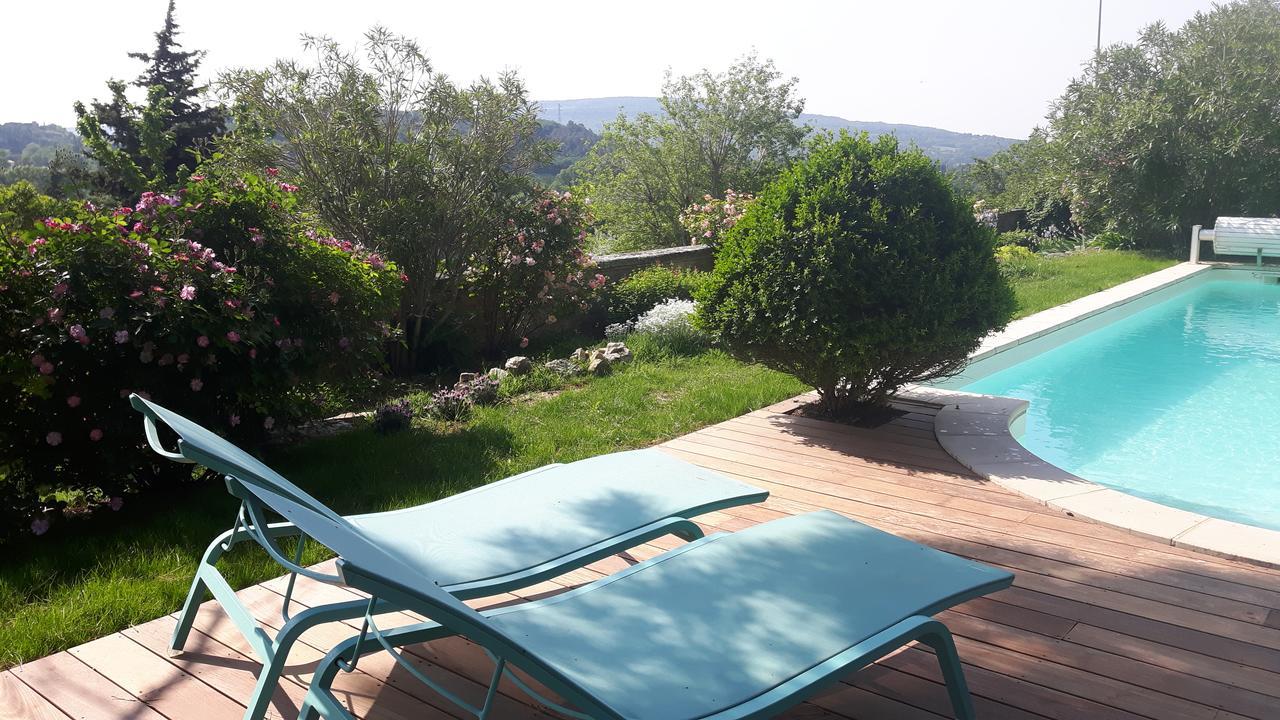 Le Seminaire Bed & Breakfast Roussas Luaran gambar